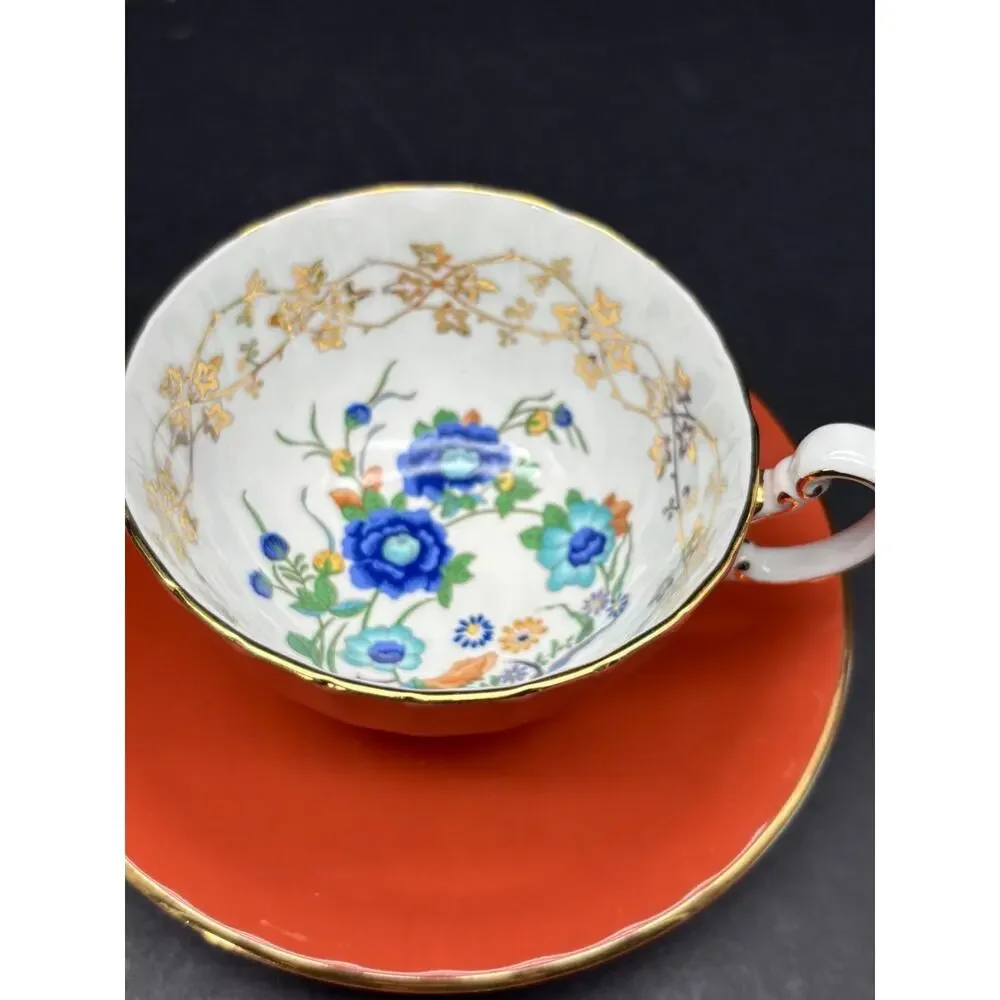 Aynsley beautiful vintage
